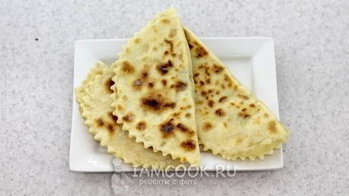 кутабы с сыром и зеленью