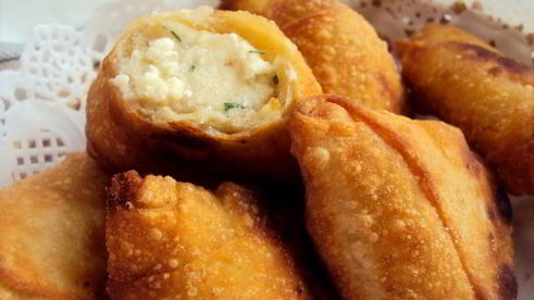 пирожки на сковородке