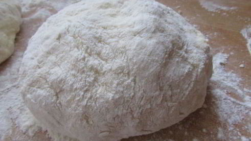 пирожки на сметанно-кефирном тесте