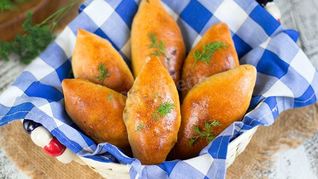 Пирожки на воде в духовке с капустой