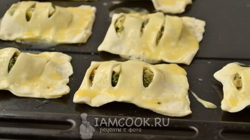 пирожки с черемшой и яйцом