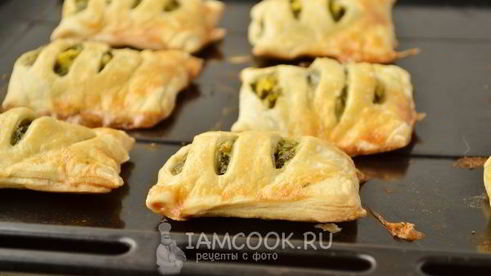 пирожки с черемшой и яйцом