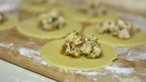пирожки с куриной начинкой