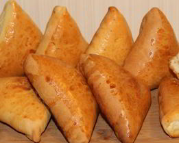 Пирожки с курицей и грибами