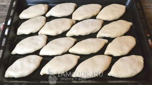 пирожки с курицей и картошкой в духовке