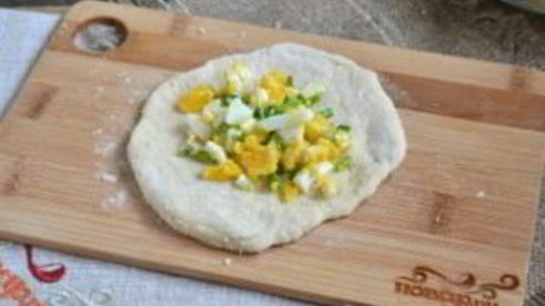 пирожки с луком на кефире