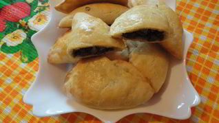 Пирожки с начинкой из куриных сердечек