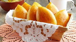 Пирожки с солеными грибами