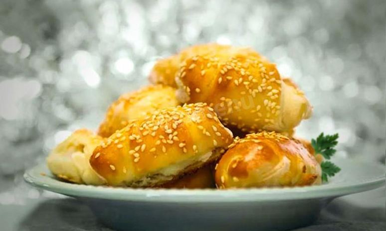 Рецепт пирожков с сыром из дрожжевого теста