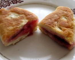 Пирожки с вишней на кефире