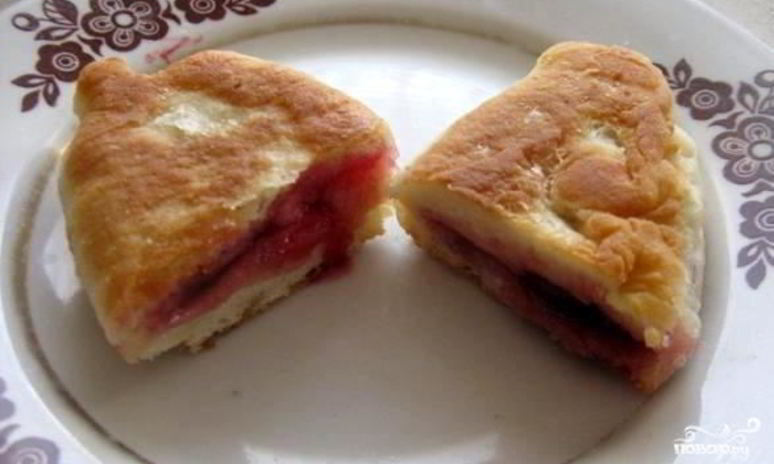 Рецепт пирожков с вишней на кефире