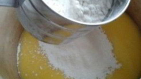 пирожки с вишней на молоке