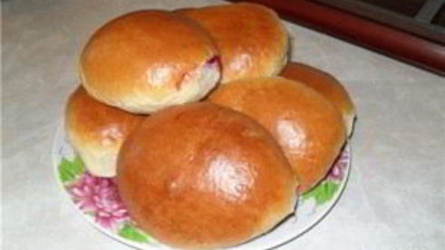 пирожки с вишней на молоке