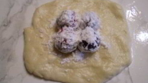 пирожки с вишней жареные