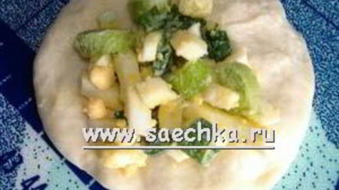 пирожки с зеленым луком и с вареными яйцами