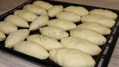 пирожки с земляникой в духовке