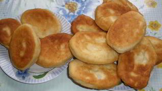 Пирожки жареные с картошкой