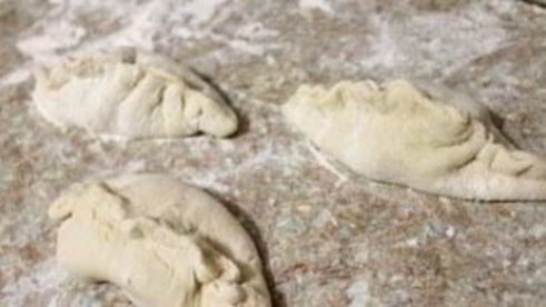 пирожки жареные с повидлом