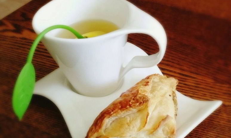 Рецепт слоеных пирожков с грибами и картошкой