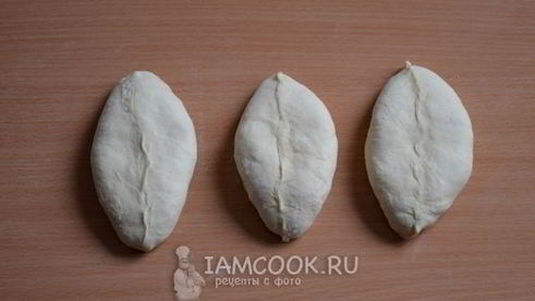 жареные пирожки из теста на кефире и соде