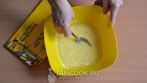 жареные пирожки из теста на кефире и соде