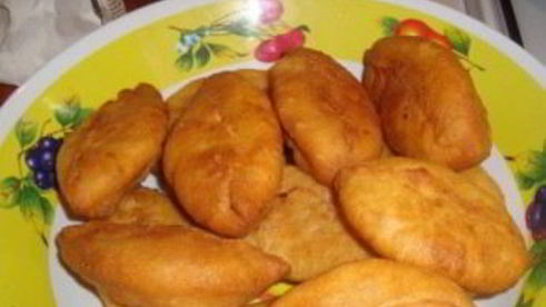 жареные пирожки на дрожжах
