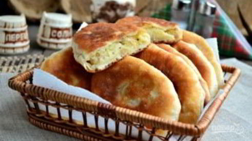 жареные пирожки с мясом