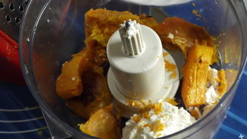 овсяно-ореховое пирожное с тыквенно-творожным кремом