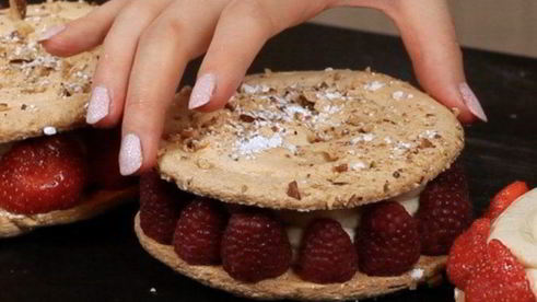 пирожное дакуаз