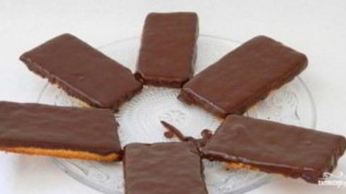 пирожное домино