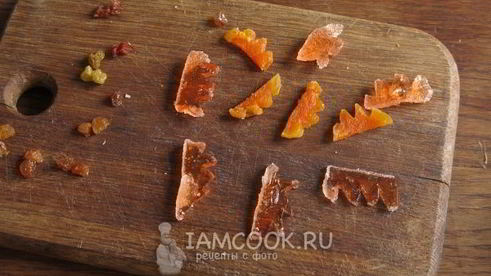 пирожное цыплята с кукурузными палочками