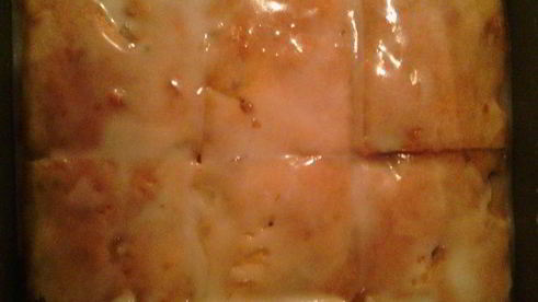 ромовые пирожные с черносливом и цукатами