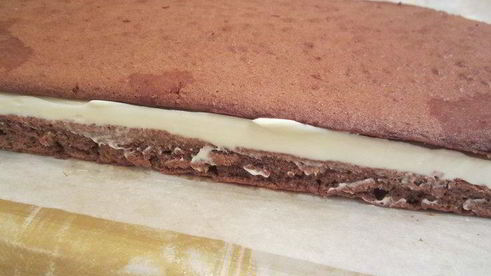 шоколадное медово-апельсиновое пирожное