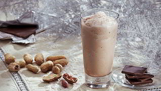 Сникерс-милкшейк