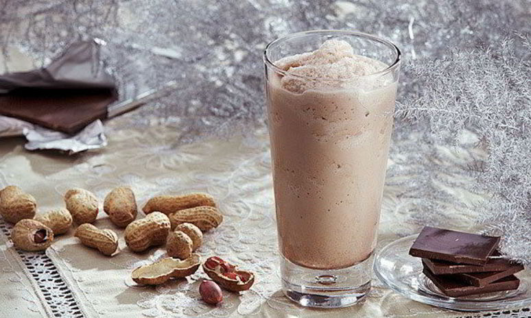 Рецепт сникерса-милкшейка