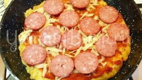 картофельная пицца на сковороде