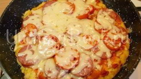 картофельная пицца на сковороде