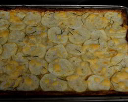 Картофельная пицца с розмарином