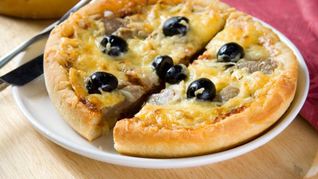 Острая пицца с говяжьим языком