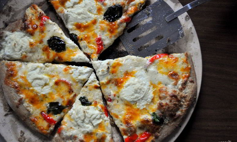 Рецепт пиццы 4 сыра