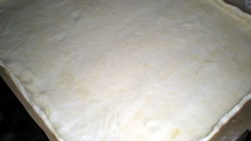 пицца и пирожок