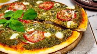 Пицца с моцареллой