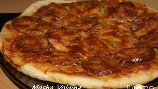 Пицца Сальсичча с красным перцем