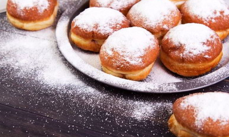 Рецепт быстрых пончиков с йогуртом