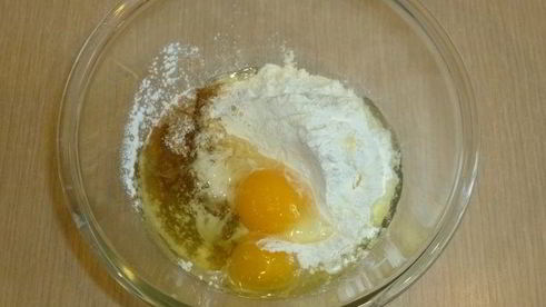 пончики на кефире с пряным сахаром и шоколадным соусом