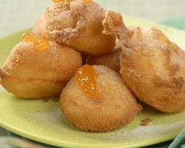 Пончики с абрикосами