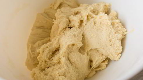 простые пончики на сгущенке