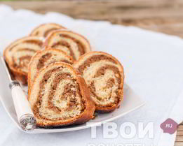 Потица, словенский ореховый рулет