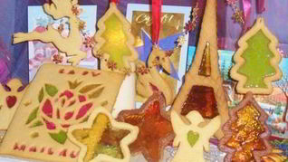 Елочные игрушки из медовых и творожных пряников