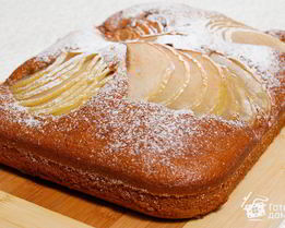 Постная медовая коврижка с яблоками